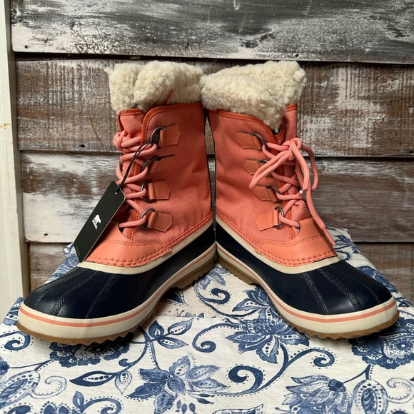❄️NWT❄️ Sorel Winter Carnival Boot - Picture 6 of 15